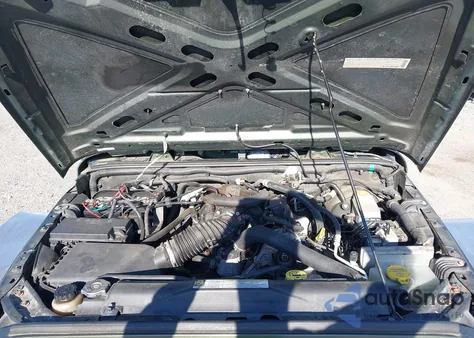 2008 Jeep Wrangler X из США, поврежденный, VIN 1J4FA24108L534125